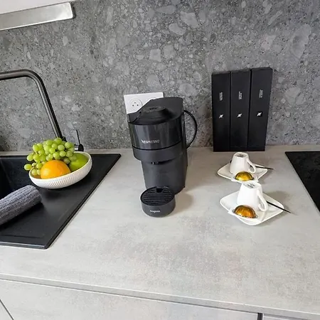 T2 Au Coeur Historique De Avec Clim & Smarttv Apartment *